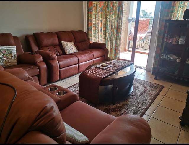2 BEDROOM APARTMENT FOR SALE IN SONNEVELD